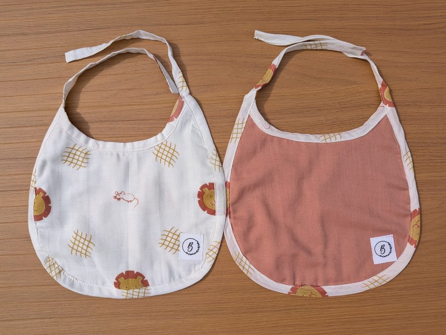 Organic Muslin Bibs (Pack of 2)