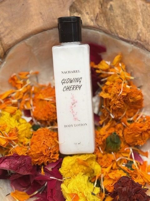 Glowing cherry Body Lotion
